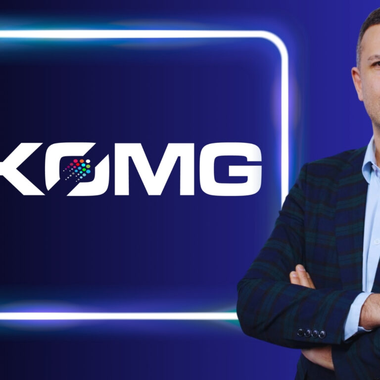 iKOMG Massimo iKOMG Massimo